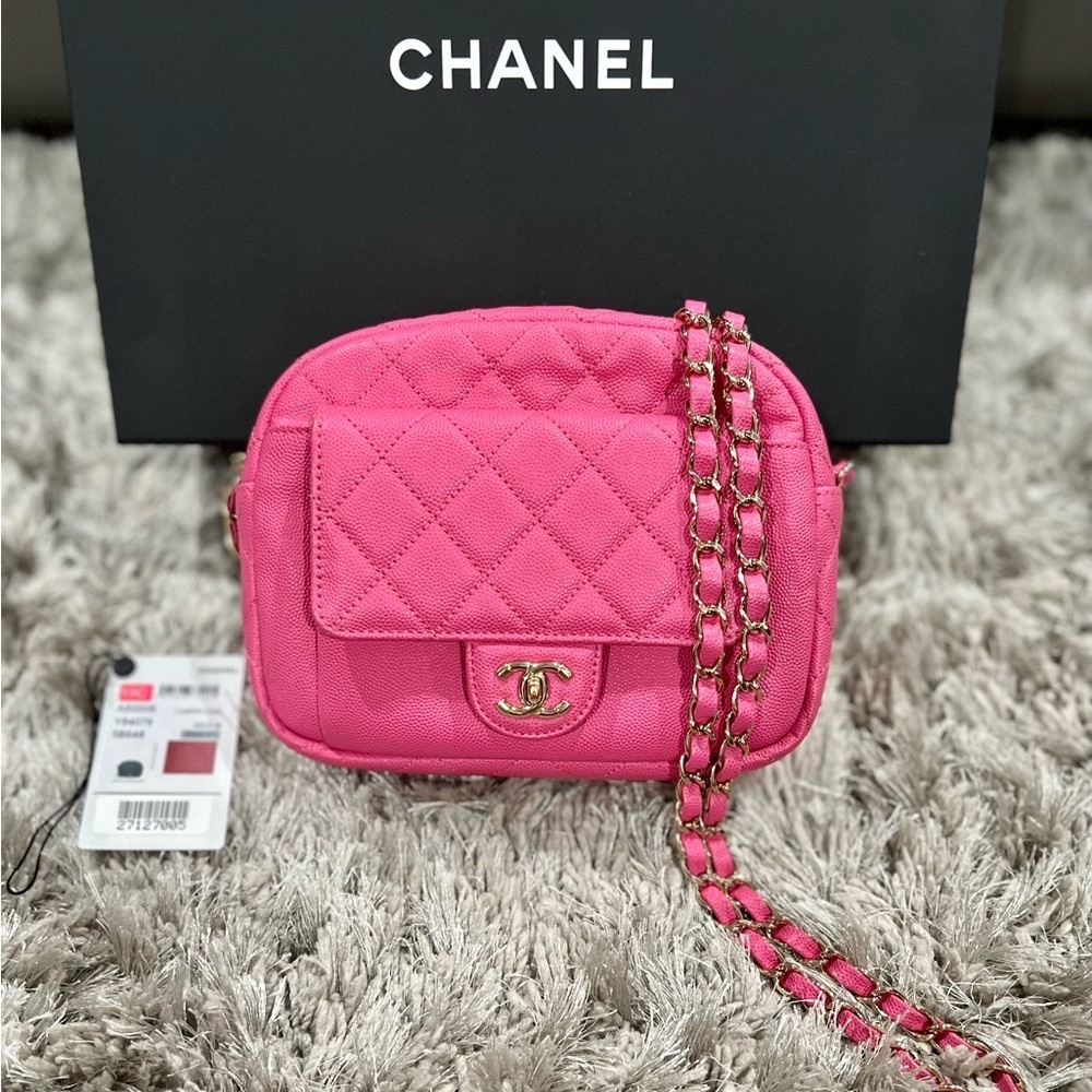 💯 Authentic 🩷 CHANEL CC Day  Bag